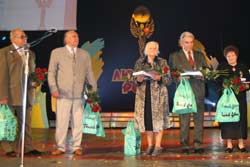 Людина року-2004: кому посміхнулася VIKA Людина року-2004: кому посміхнулася VIKA