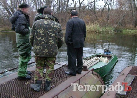 В Кременчуге задержали двух браконьеров с километром сетей (ФОТО, ВИДЕО)