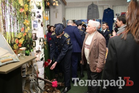 В Кременчугской городской художественной галерее открылась выставка «Небо войны» (ФОТО)