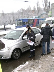 В Кременчуге автолюбители и ГАИ призывали водителей и пешеходов не нарушать ПДД (ФОТО, ВИДЕО)