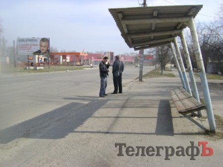 Остановки в Кременчуге скоро развалятся (ФОТО)