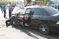 Возле "Простора" в лобовую столкнулись Mitsubishi Lancer и «ВАЗ-2106» (ВИДЕО, ФОТО)