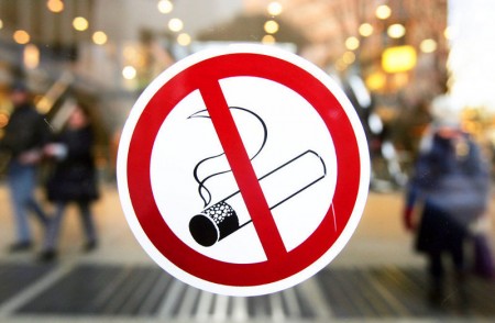 Антитабачный закон вступил в силу: где можно и где нельзя курить
