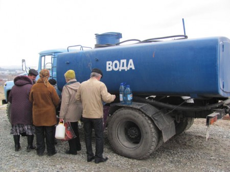 Где в Кременчуге взять воду во время ее отключения 26-28 апреля