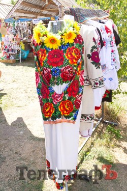 Самая дорогая вышиванка Сорочинской ярмарки стоит 10 тыс грн