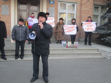 В Миргороде пытались убить экс-мэра и главу Народного вече