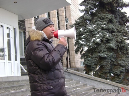 Кременчугский активист Леонид Харченко идет служить в армию добровольцем