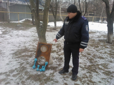 Кременчугские милиционеры поймали семейный подряд дачных воров