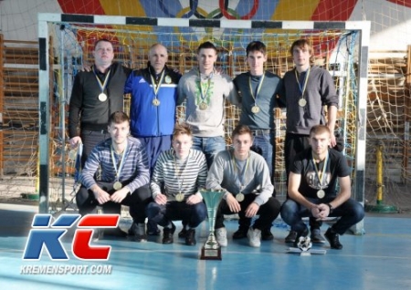 Высшая лига Кременчуга по футзалу завершила турнир