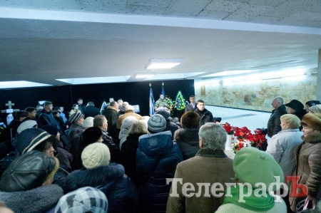 Сегодня кременчужане прощаются с погибшим в АТО Героем Андреем Покладовым