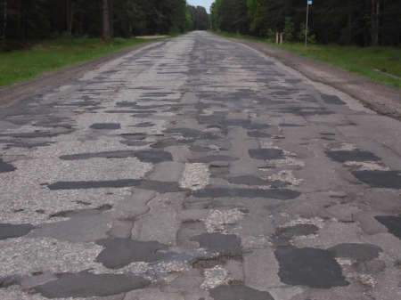 10 самых плохих дорог Украины