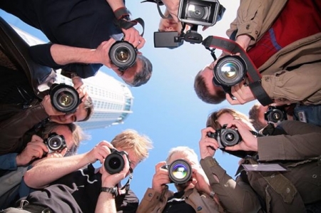 По Кременчугу будут ходить молодые люди с фото и видео-камерами