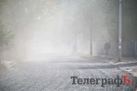 На окраине Кременчуга наблюдаются предвыборные пыльные бури