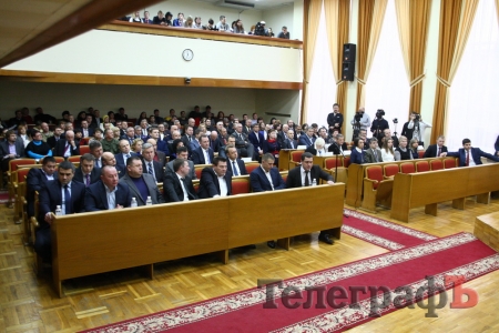 Сессия Кременчугского горсовета (ЧАСТЬ 2): делёж портфелей