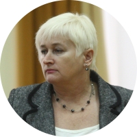 Депутат Анна Павленко хоче заборонити у Кременчуці рекламу поїздок до Криму