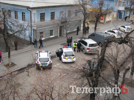 Кременчугская полиция гонялась по городу за авто с "крутыми номерами"