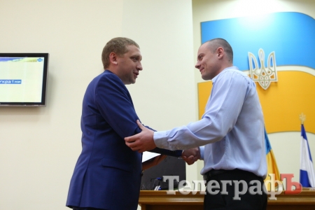 Алісу Бажукову та тренера Сергія Леоненка нагородили почесними грамотами