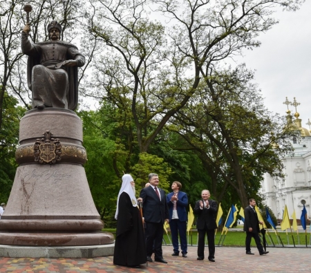 Порошенко відкрив пам’ятник Івану Мазепі в Полтаві