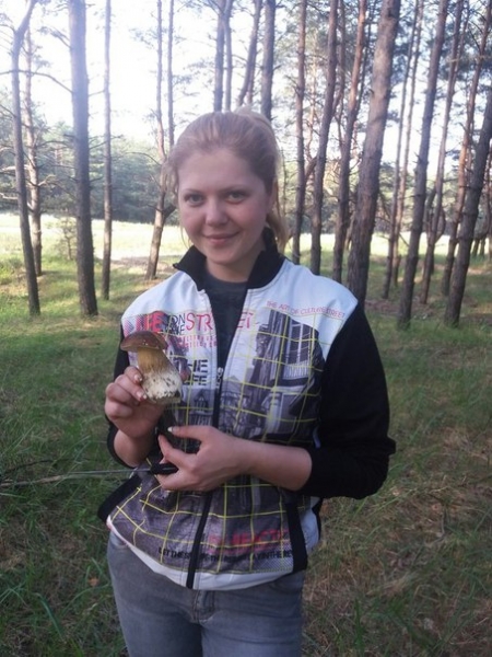 В Кременчуге разыскивают 27-летнюю Алену Сиренко