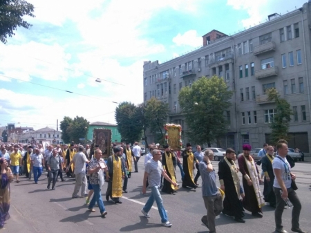 Мешканців Полтавщини закликають утриматися від провокацій на «хресній ході»