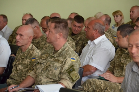 Майже тисяча мешканців Полтавщини підписали контракт зі Збройними силами України