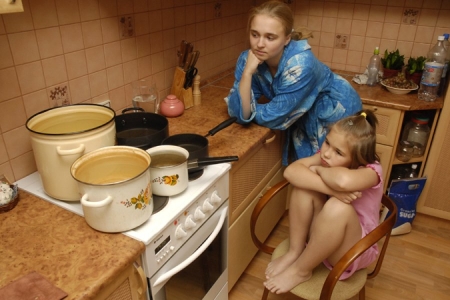 Мэрия заплатит «Полтаваоблэнерго» 0,6 млн грн долга, чтобы оно не оставляло жителей Раковки без горячей воды