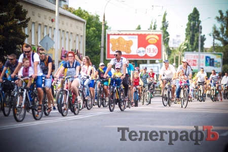 Велопарад в Кременчуге: попробуй посчитать велосипедистов