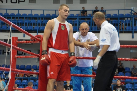 Кременчуцькі боксери завоювали «золото» та «срібло» Кубка України