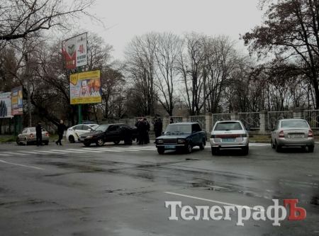 В Кременчуге подозреваемый в ограблении угрожал взорвать себя в машине