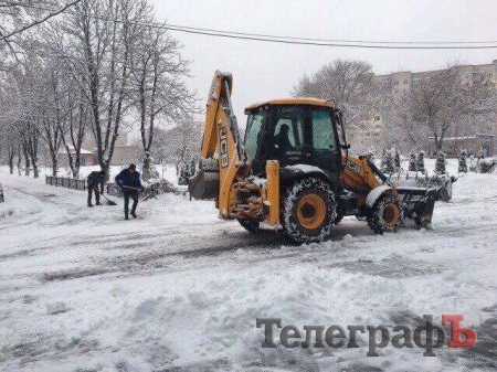 Малецкий поставил коммунальщикам «четвёрку» по уборке снега