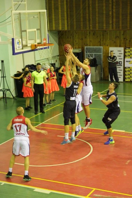 Баскетбольний клуб «Кремінь» продовжує переможний шлях