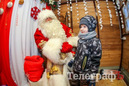 Губа не дура: айфоны и игрушки чаще всего просит кременчугская детвора у Деда Мороза