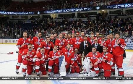 Капітан хокейного клубу «Кременчук» зіграв з президентом Білорусі