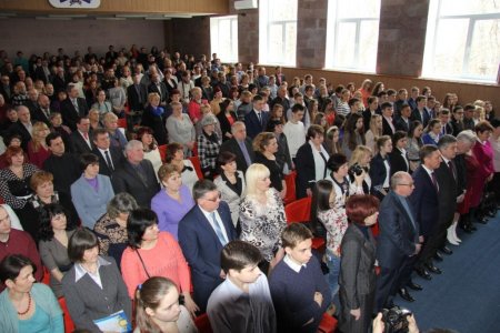 Кременчуцькі розумники: 74 юних науковця привезли до Кременчука нагороди МАН