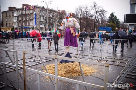 И все-таки сожгут Марену: новый формат празднования Масленицы в Кременчуге