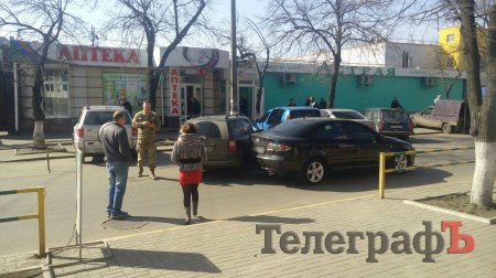 В Кременчуге на улице Шевченко из-за ДТП образовалась пробка