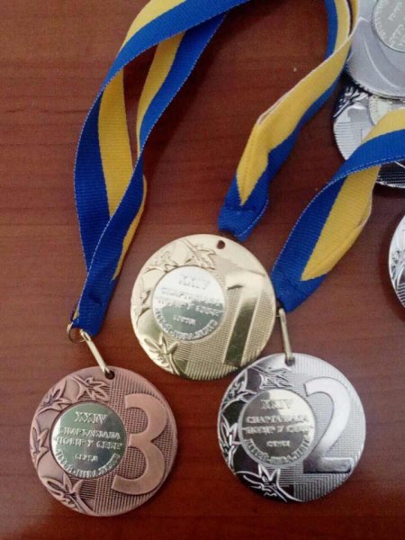 Юная кременчугская пловчиха Елизавета Сухенко стала серебряной призёркой Всеукраинской спартакиады