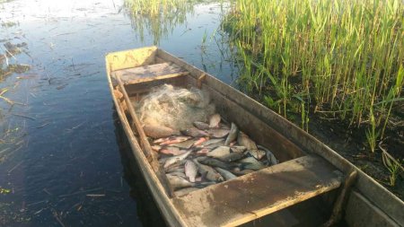 На Кременчугском водохранилище поймали двоих браконьеров