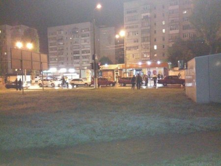 Не удержались: в Кременчуге столкнулось сразу 4 автомобиля