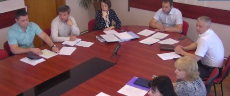 «Не соответствует занимаемой должности» – аттестационная комиссия дала заключение по Полякову