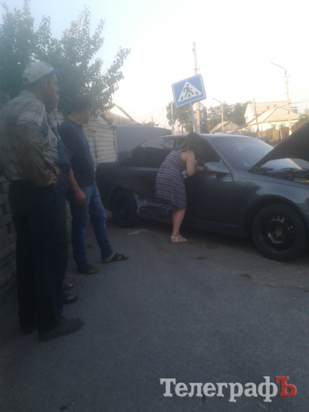 В Кременчуге патрульные попали в ДТП: разбили Prius