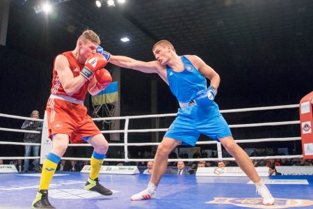 Усик і Покуляк завоювали бронзу чемпіонату України