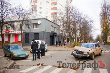 В Кременчуге в ДТП попало три автомобиля