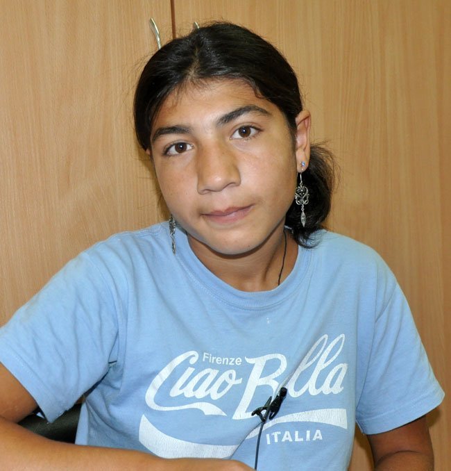 В Полтаве милиция нашла 15-летнюю девочку, которая убежала от бизнесменов-торговцев В Полтаве милиция нашла 15-летнюю девочку, которая убежала от бизнесменов-торговцев