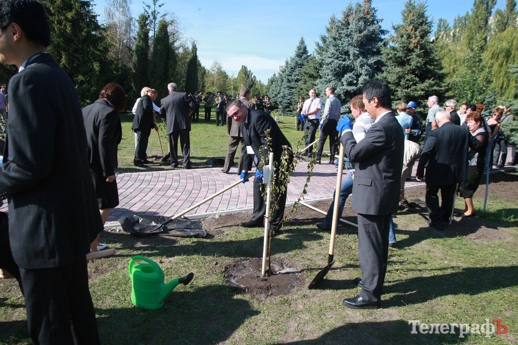 Кременчугская табачная фабрика сегодня отмечает 170-летний юбилей (Фоторепортаж) Кременчугская табачная фабрика сегодня отмечает 170-летний юбилей (Фоторепортаж)