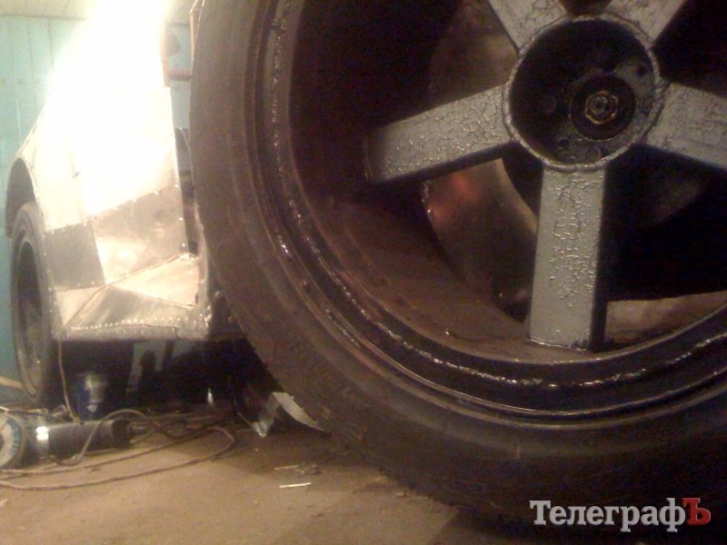 «Тюнингонул» свой разбитый автомобиль под Lamborghini «Тюнингонул» свой разбитый автомобиль под Lamborghini