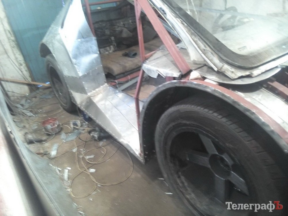 «Тюнингонул» свой разбитый автомобиль под Lamborghini «Тюнингонул» свой разбитый автомобиль под Lamborghini