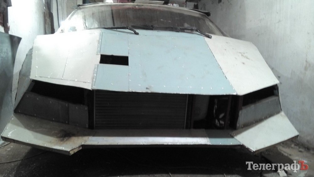 «Тюнингонул» свой разбитый автомобиль под Lamborghini «Тюнингонул» свой разбитый автомобиль под Lamborghini