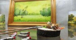 Тепла осінь та романтичні жіночі портрети: у музеї Кременчука відкрилася нова виставка