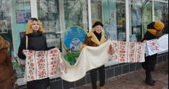 80 метрів рушників єднання: як у Кременчуці відзначили День Соборності